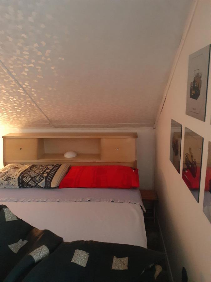 Bienvevus Chez Rino-Hugues Bed & Breakfast Trois-Pistoles Exterior photo